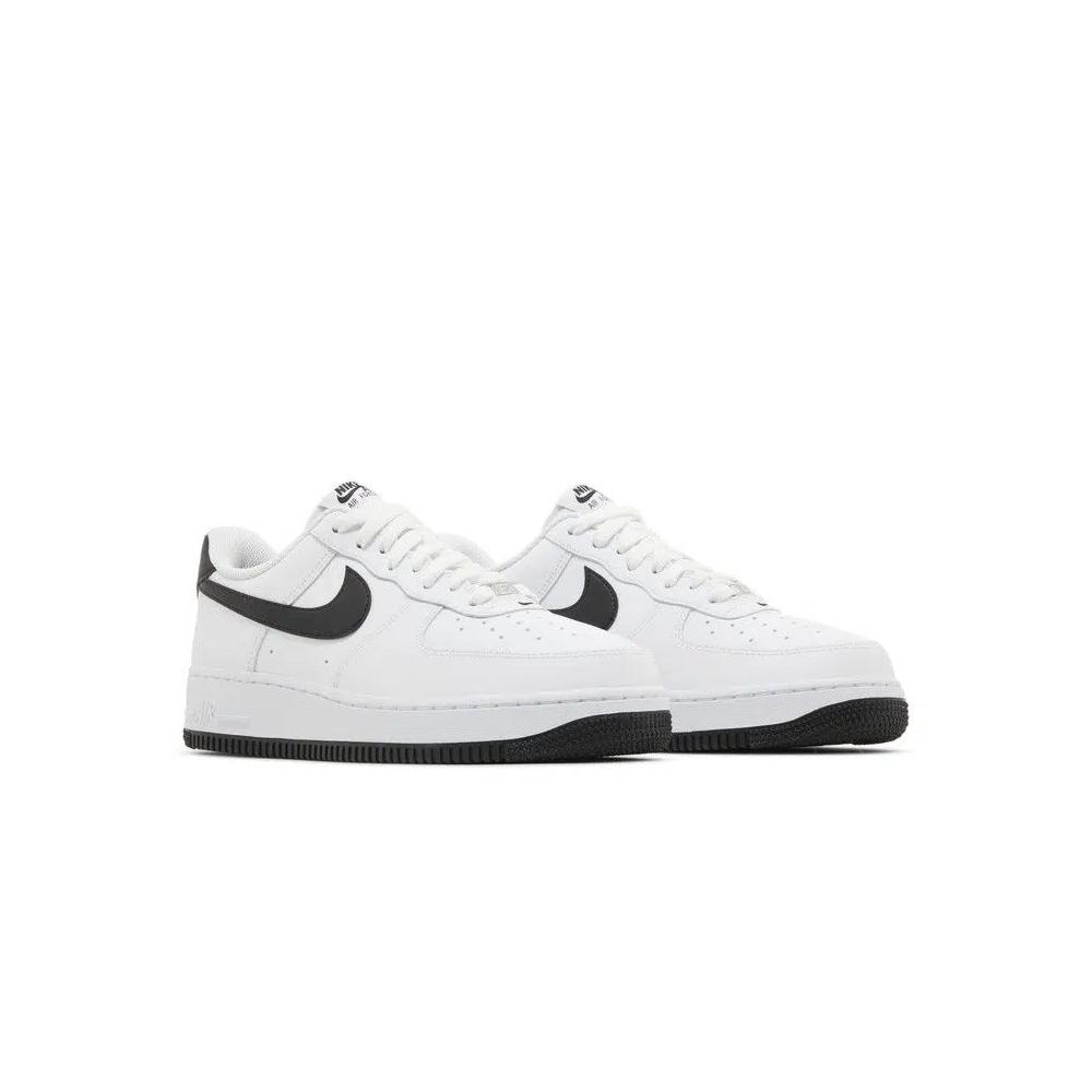 Кроссовки Nike Air Force 1 '07 'White Black Outsole' 8