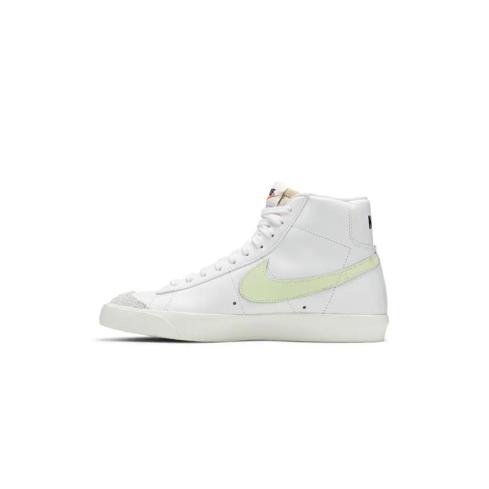 Кроссовки Nike Wmns Blazer Mid '77 'Barely Volt' 3