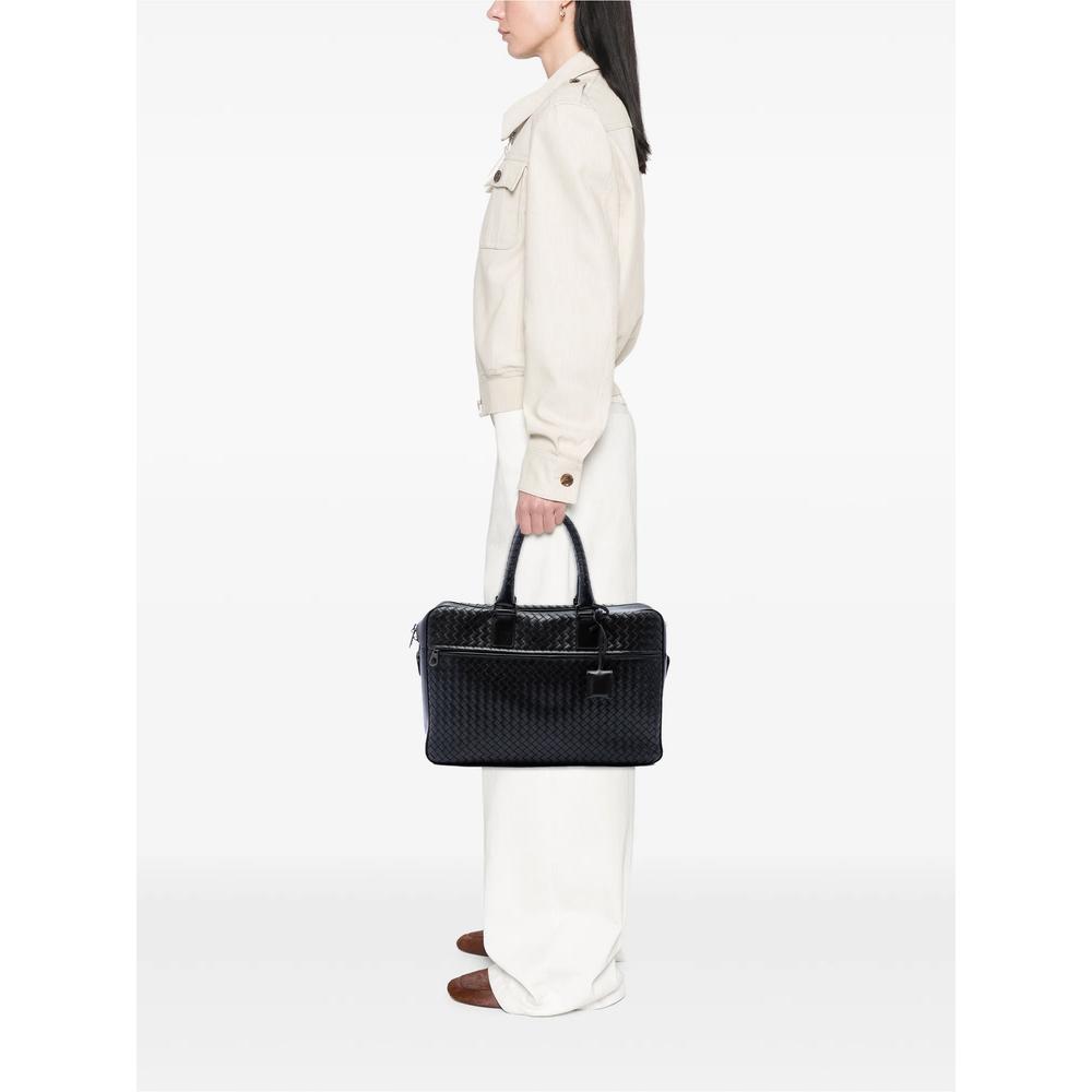 2009 Nappa Intrecciato business bag 2