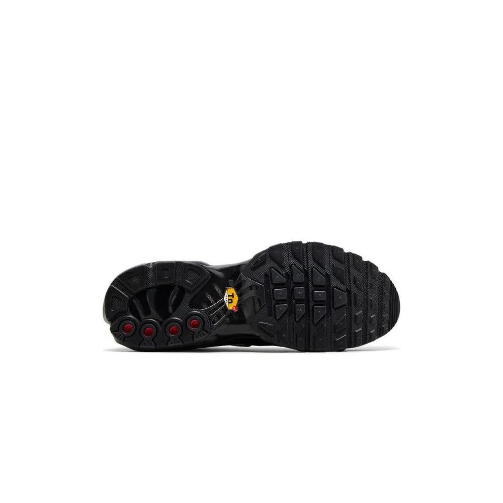 Кроссовки Nike Wmns Air Max Plus SE 'Black Chrome Silver' 4