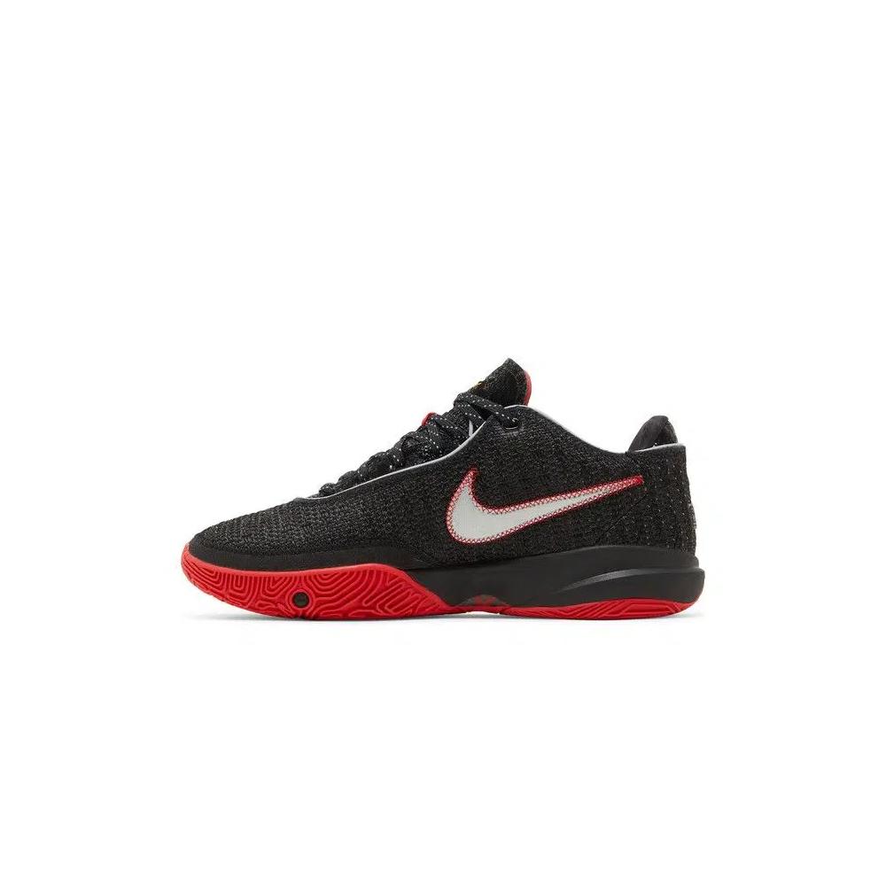Кроссовки Nike LeBron 20 'Trinity' 3