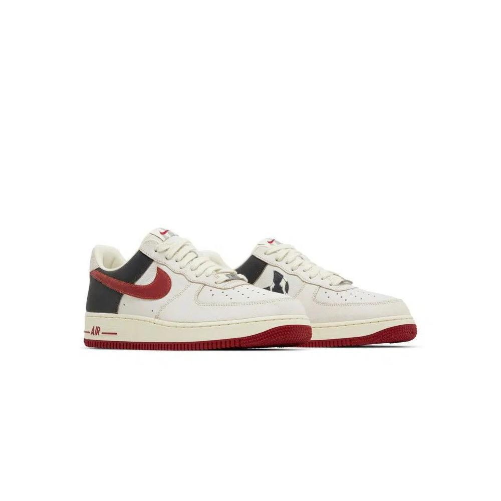 Кроссовки Nike Air Force 1 '07 Premium 'Chicago Pack' 8