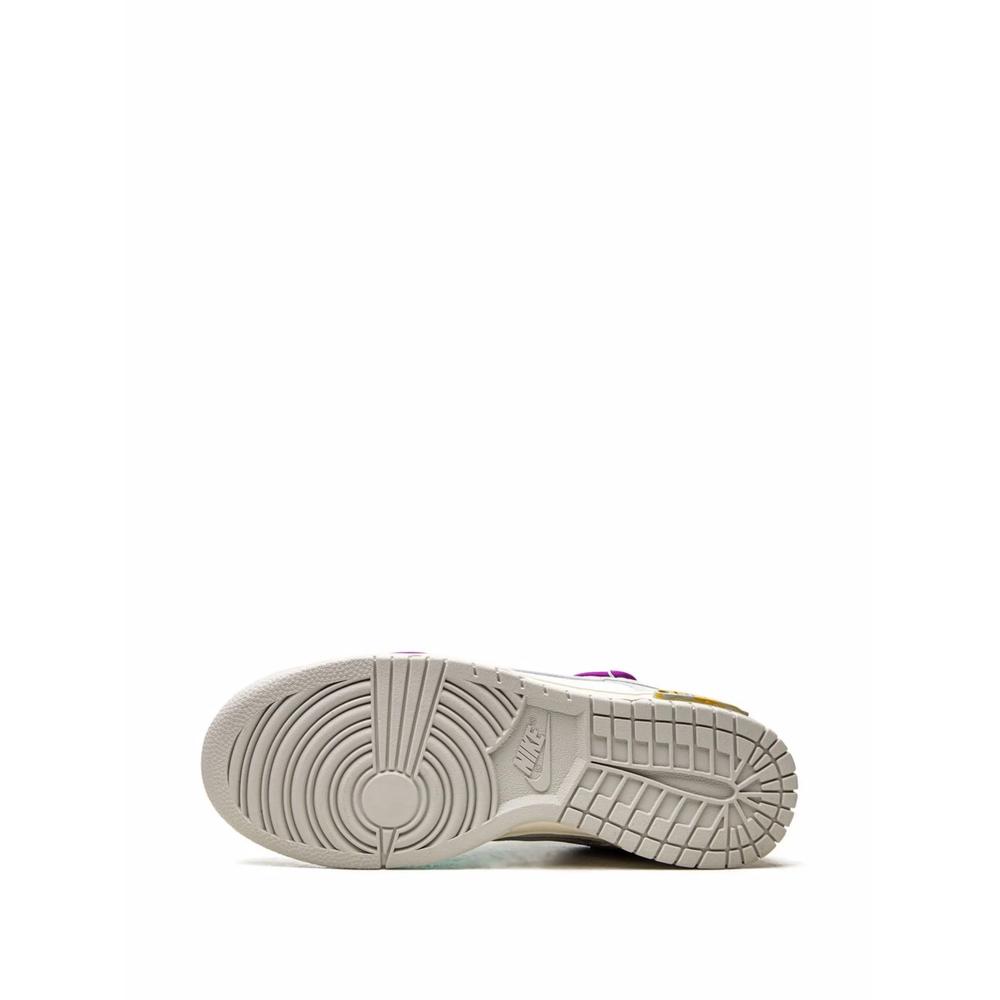Кроссовки Dunk Low из коллаборации с Off-White 4