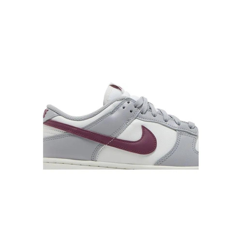 Кроссовки Nike Wmns Dunk Low 'Pale Ivory Redwood' 2