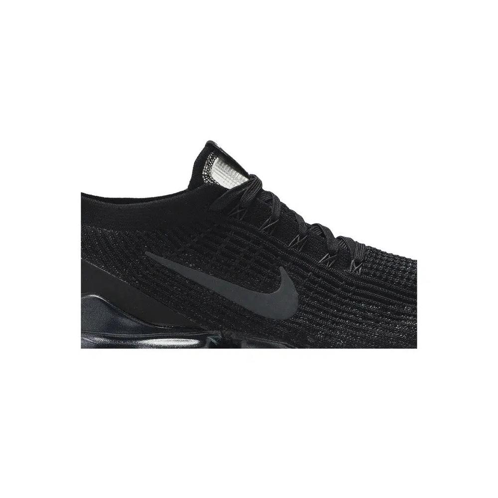 Кроссовки Nike Air VaporMax Flyknit 3 'Triple Black' 2