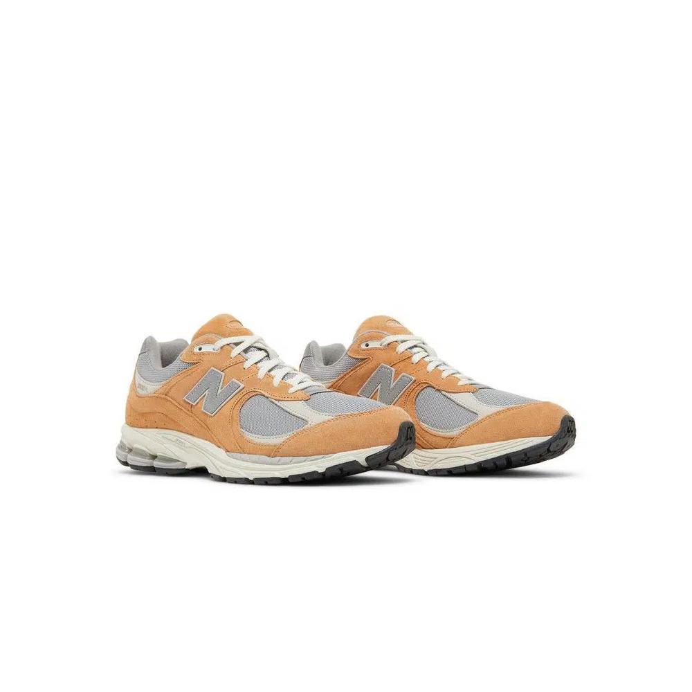 Кроссовки New Balance 2002R 'Sweet Caramel' 8