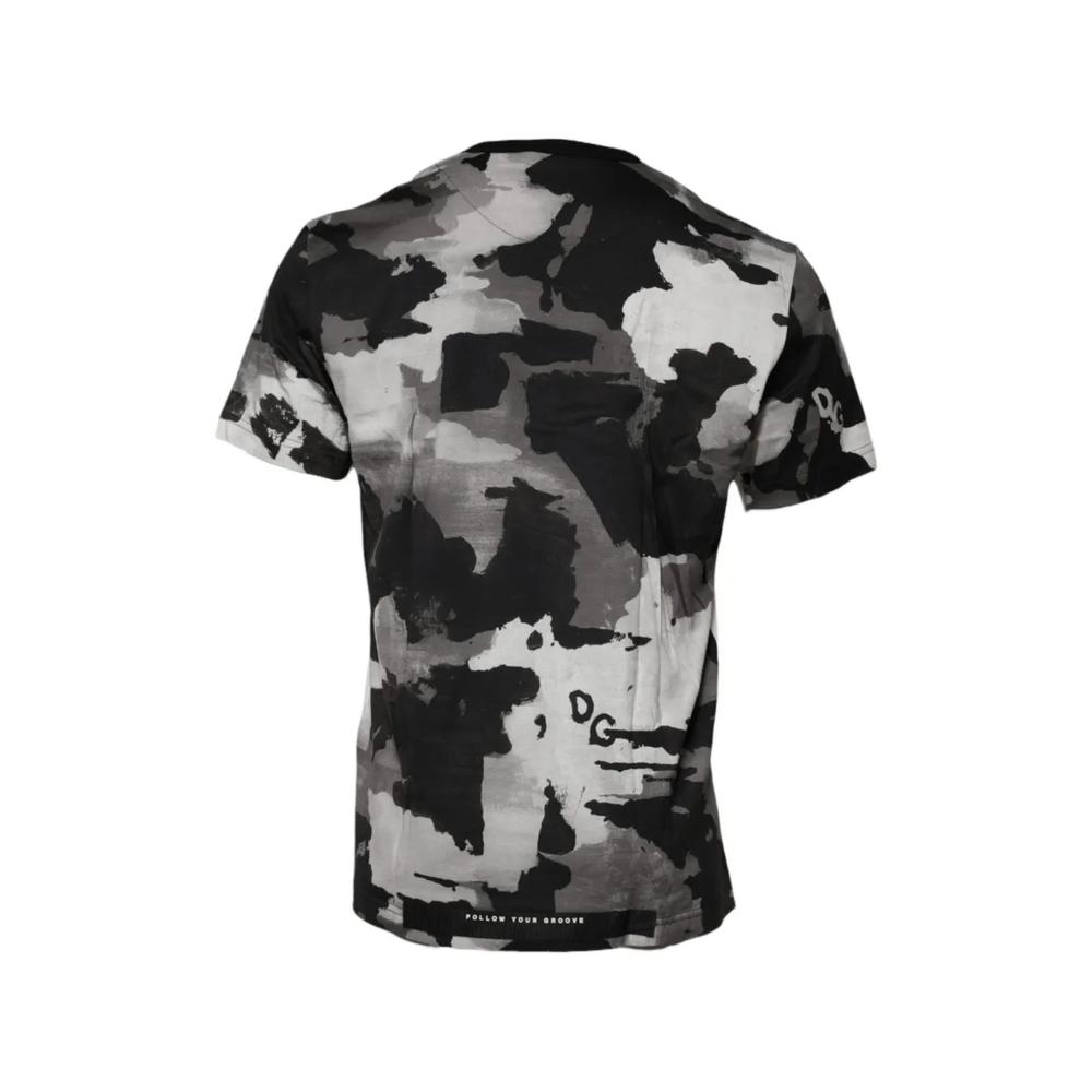 logo-patch camouflage-print T-shirt 1
