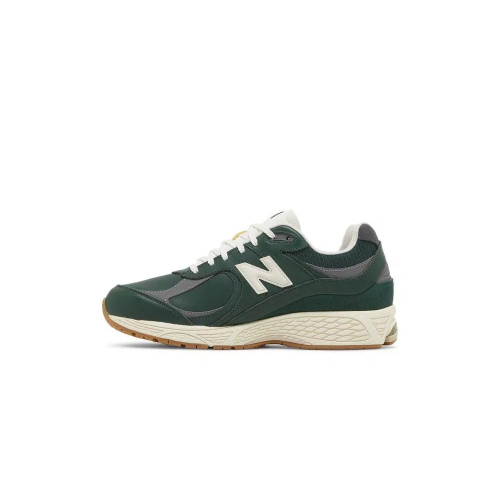 Кроссовки New Balance 2002R 'Vintage Leather Pack - Green' 4