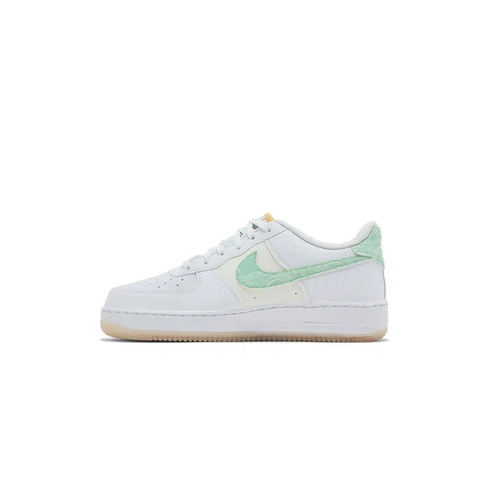 Кроссовки Nike Air Force 1 LV8 GS 'Pastel Paisley' 3