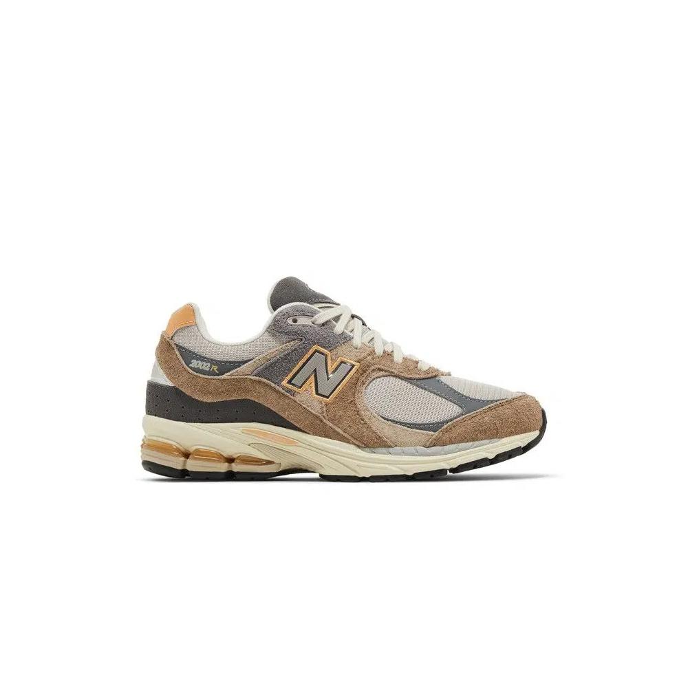 Кроссовки New Balance 2002R 'Mushroom Hazy Peach' 1