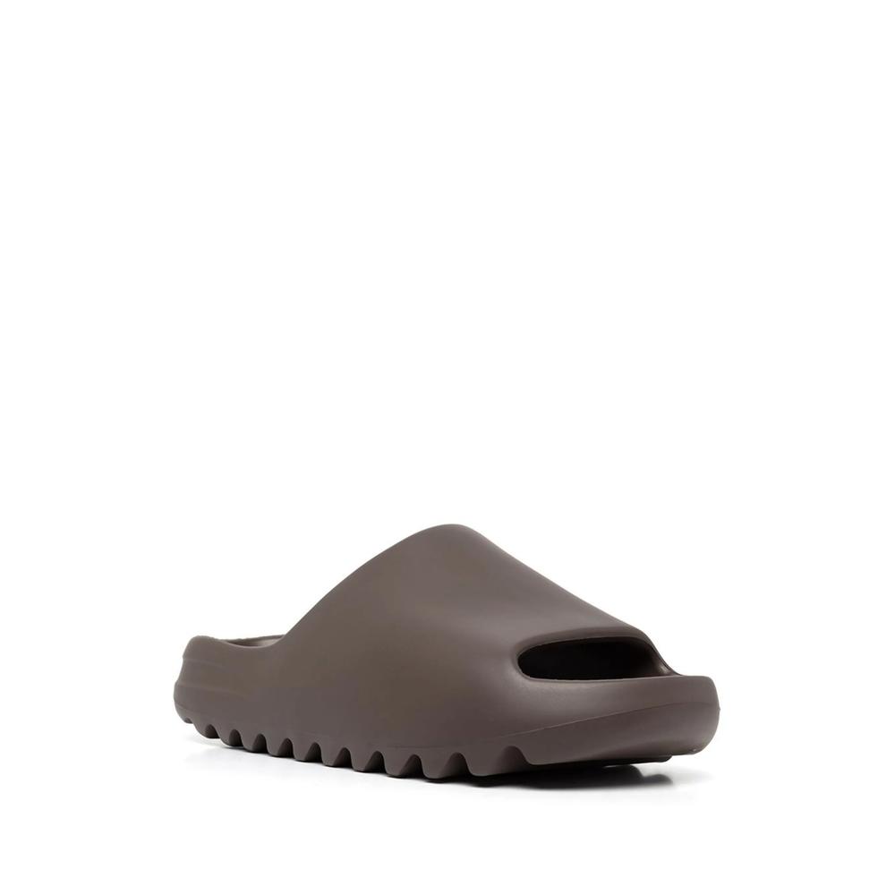 Шлепанцы YEEZY Soot 2021 2