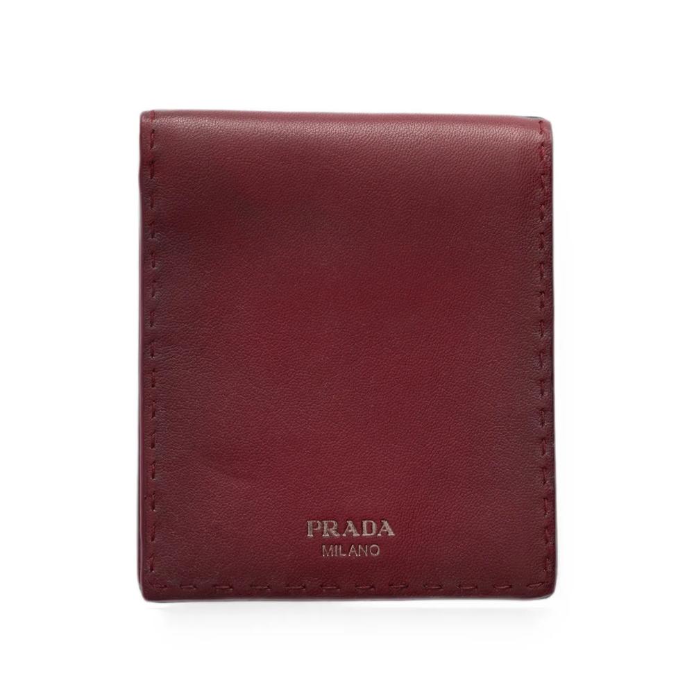 antiqued leather wallet 1