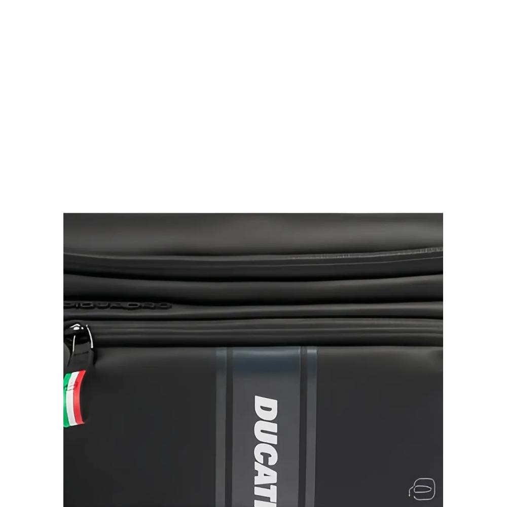 Поясная сумка с логотипом из коллаборации с Ducati 2