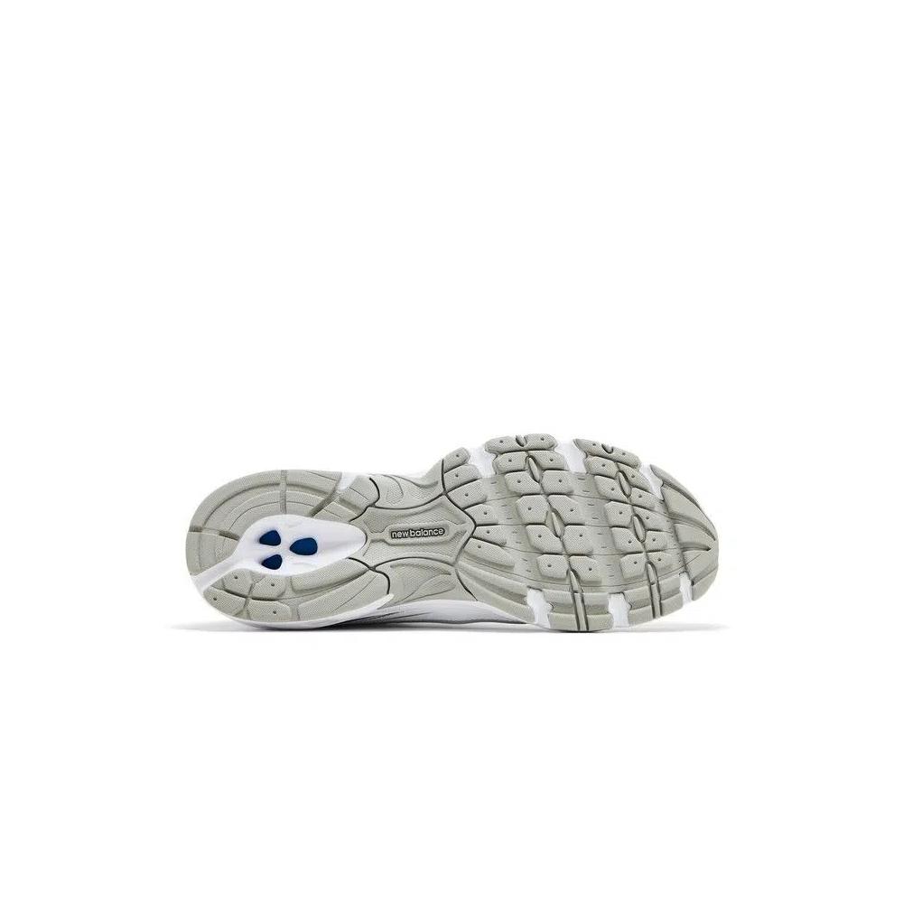 Кроссовки New Balance Men's 740v2 'White Silver Reflection' 4