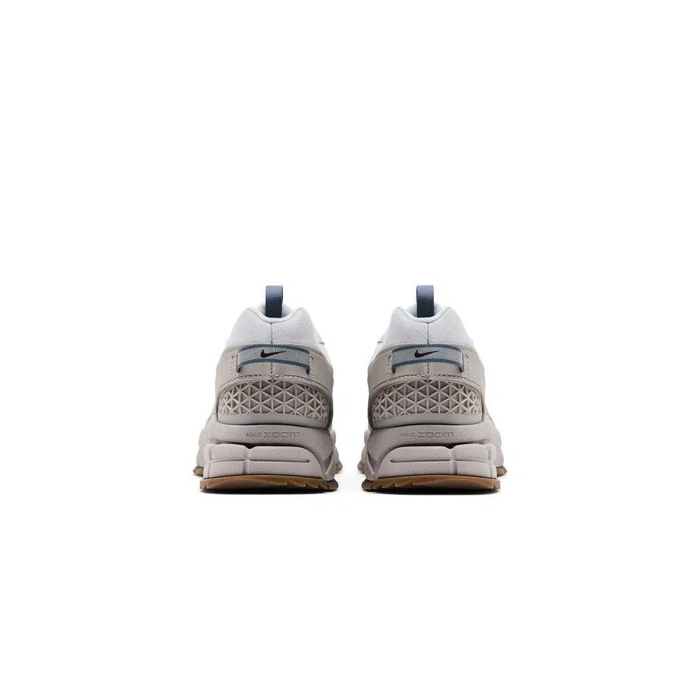 Кроссовки Nike Zoom Vomero Roam 'College Grey Gum' 6
