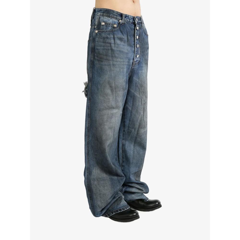 distressed jeans 2