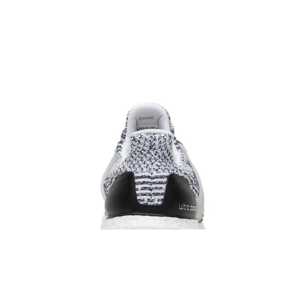 Кроссовки adidas UltraBoost 3.0 'Oreo' 7