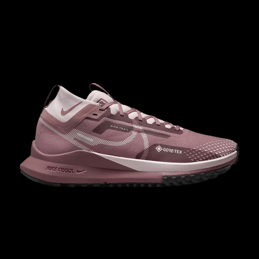 Беговые кроссовки Nike Wmns React Pegasus Trail 4 GORE-TEX 'Smokey Mauve' 1