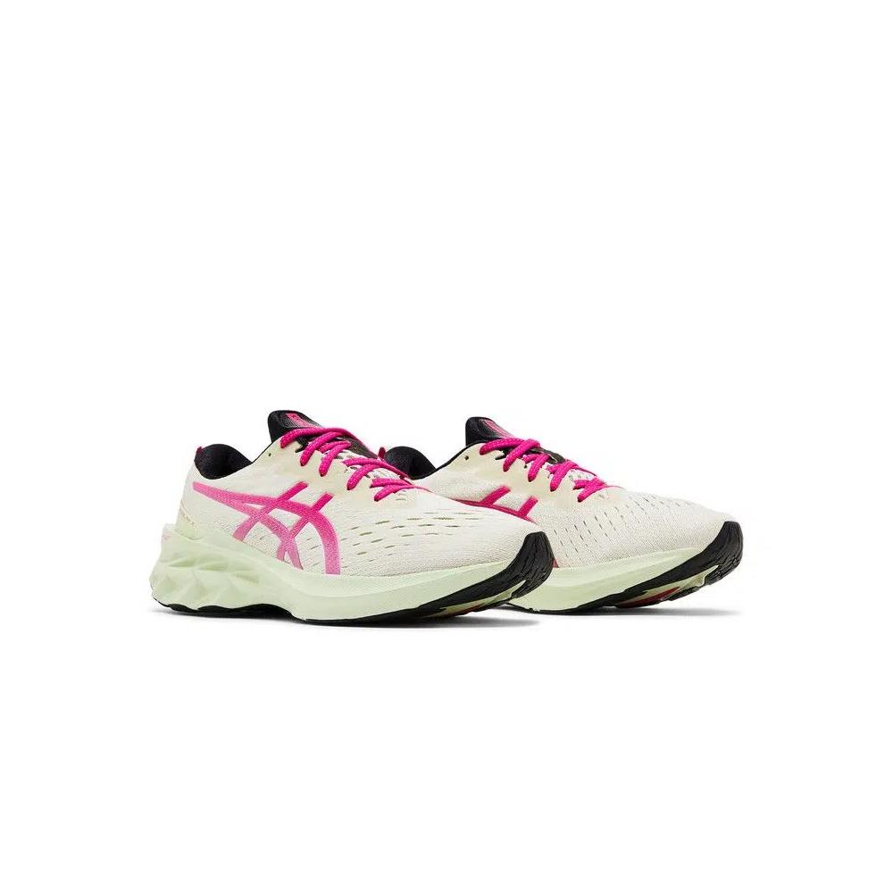 Кроссовки Asics Wmns Novablast 2 'Birch Pink Rave' 8