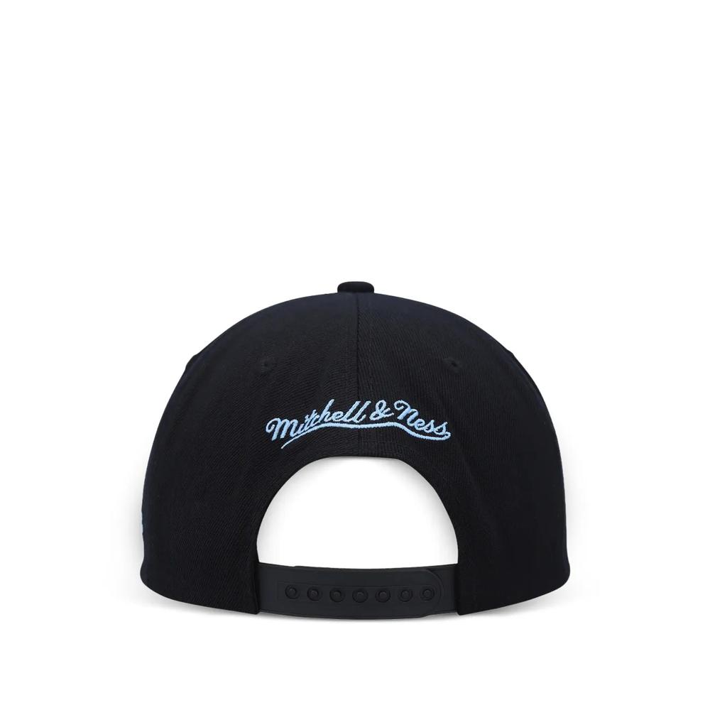 Кепка Los Angeles Lakers Hardwood Script 2.0 из коллаборации с NBA 2
