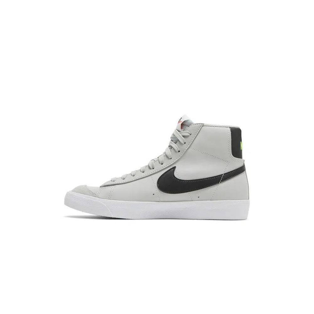 Кроссовки Nike Blazer Mid '77 GS 'Grey Fog' 3