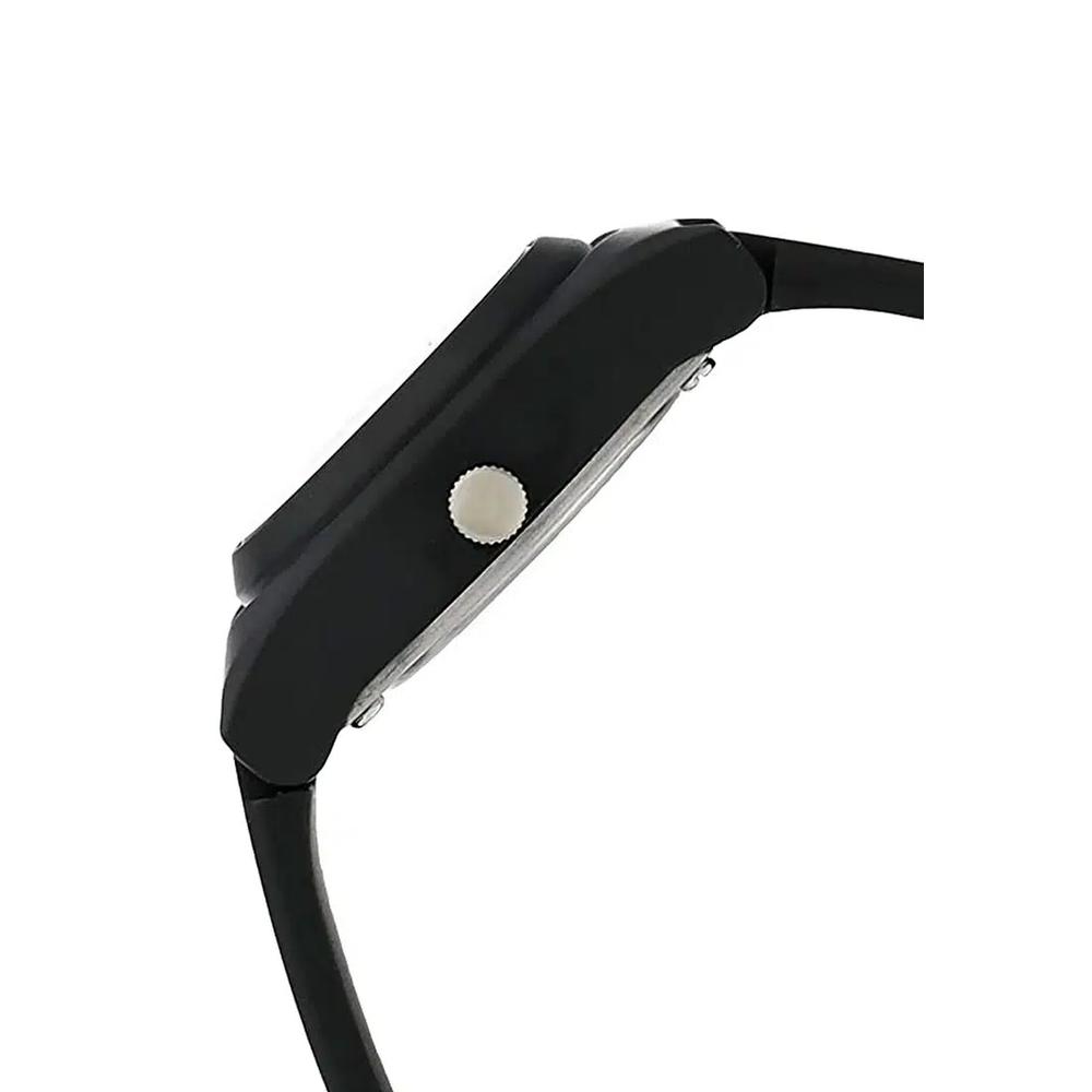 Женские аналоговые часы Citizen VP35J009Y с черным резиновым ремешком 3