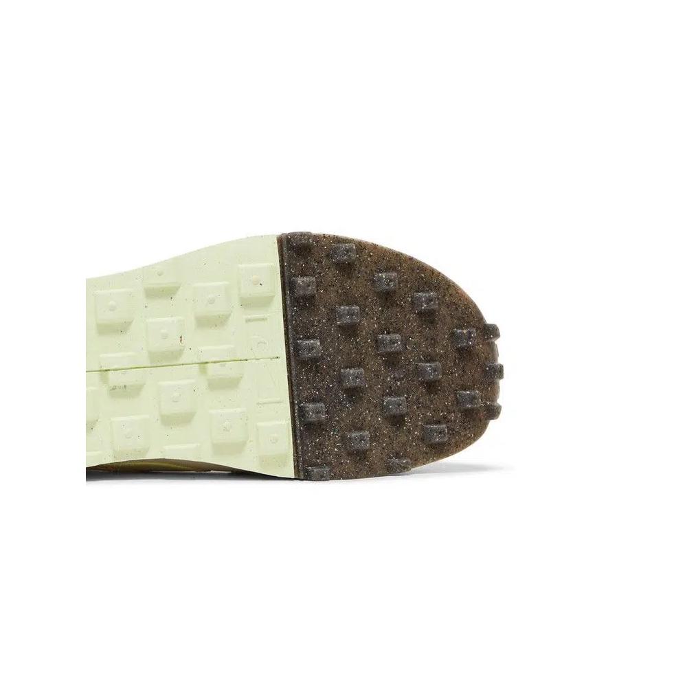 Кроссовки Nike Wmns Fontanka Waffle 'Phantom Citron Tint' 5