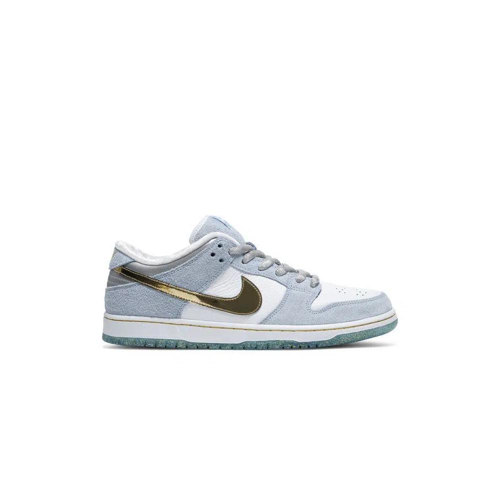Кроссовки Sean Cliver x Nike Dunk Low SB 'Holiday Special' 1