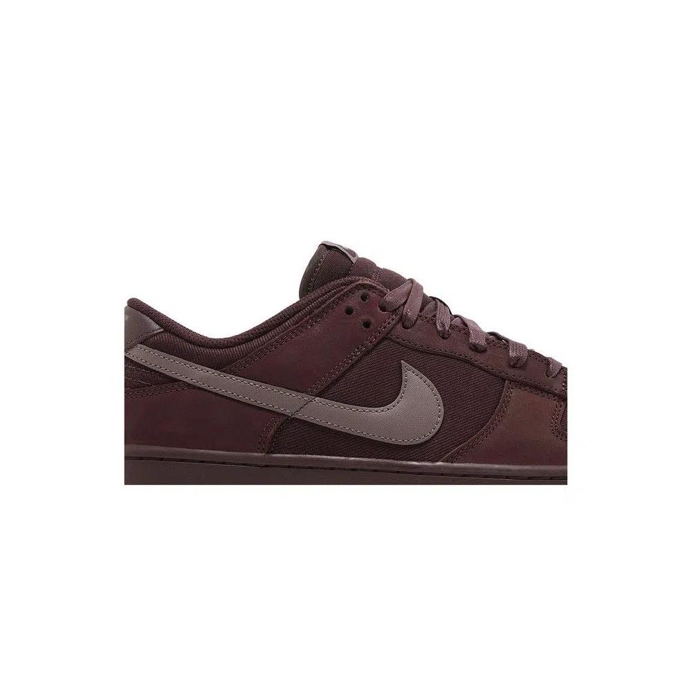 Кроссовки Nike Dunk Low Premium 'Burgundy Crush' 2
