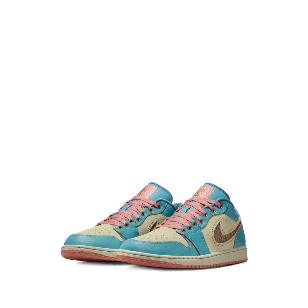 Кроссовки Air Jordan 1 Low на шнуровке 2