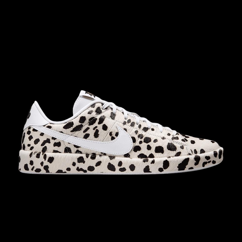 Кроссовки Nike Tennis Classic 'Chew Dog White' 1