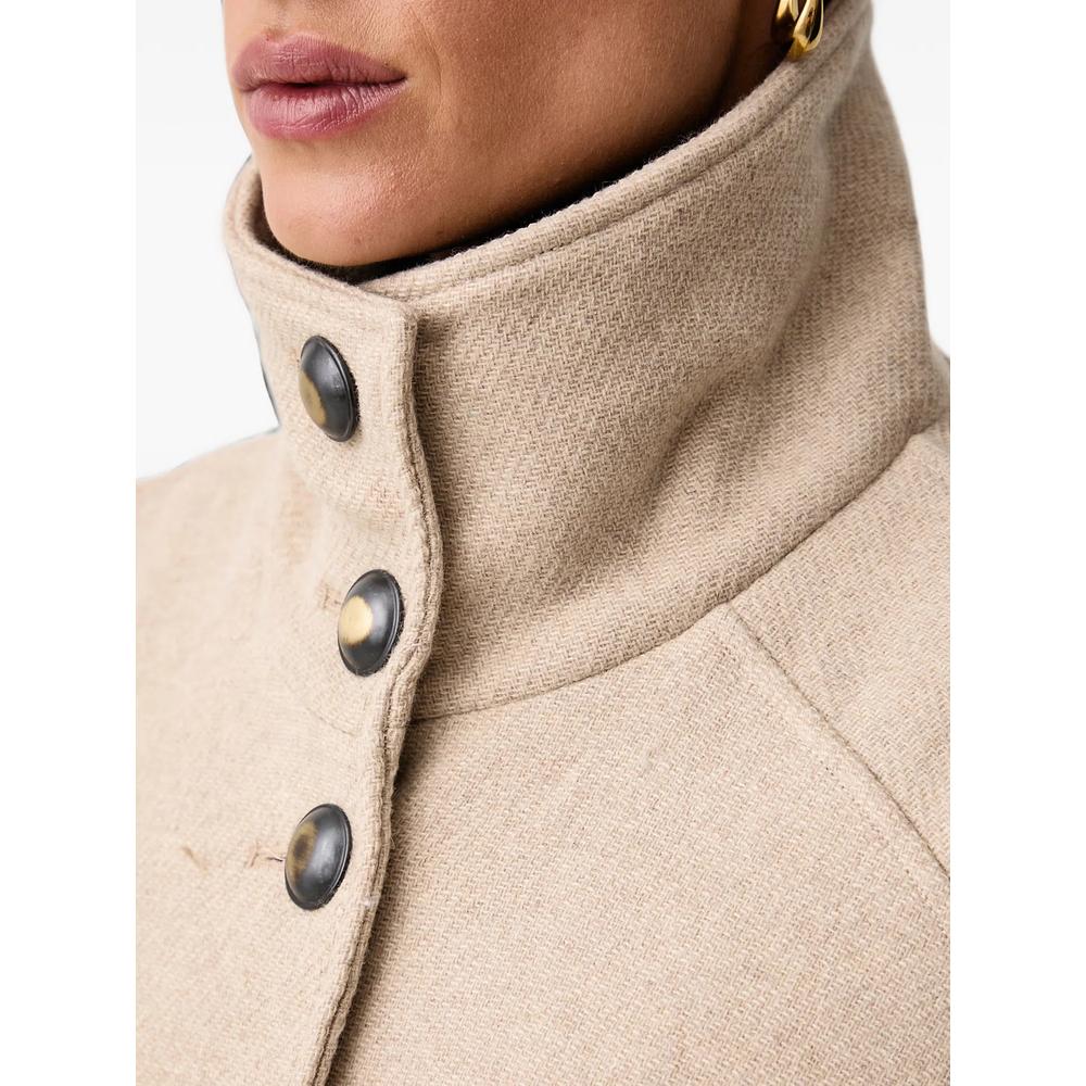 wool cloth cape with buttons 5
