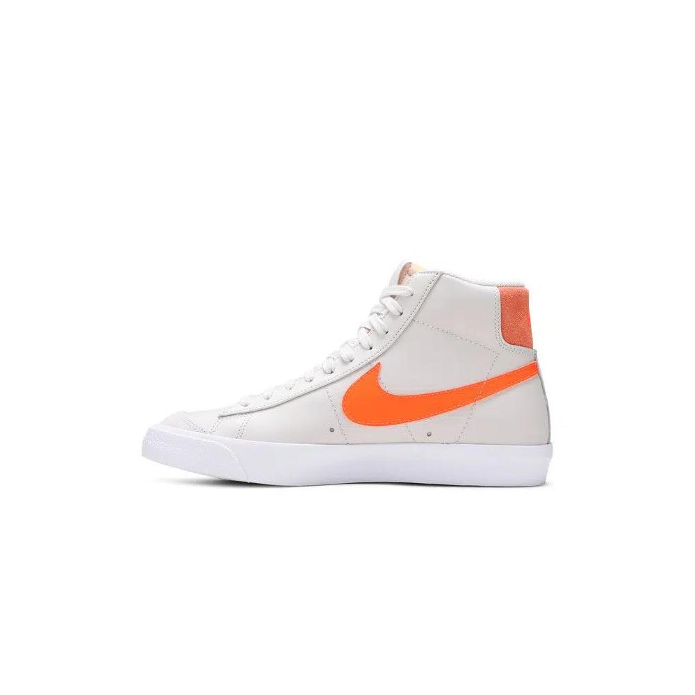 Кроссовки Nike Wmns Blazer Mid '77 'Light Bone Orange' 3