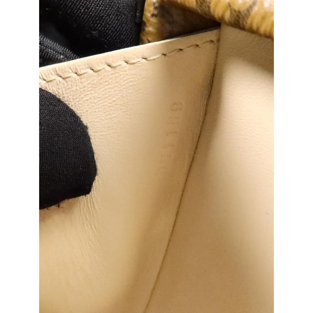 Petite Malle shoulder bag 7
