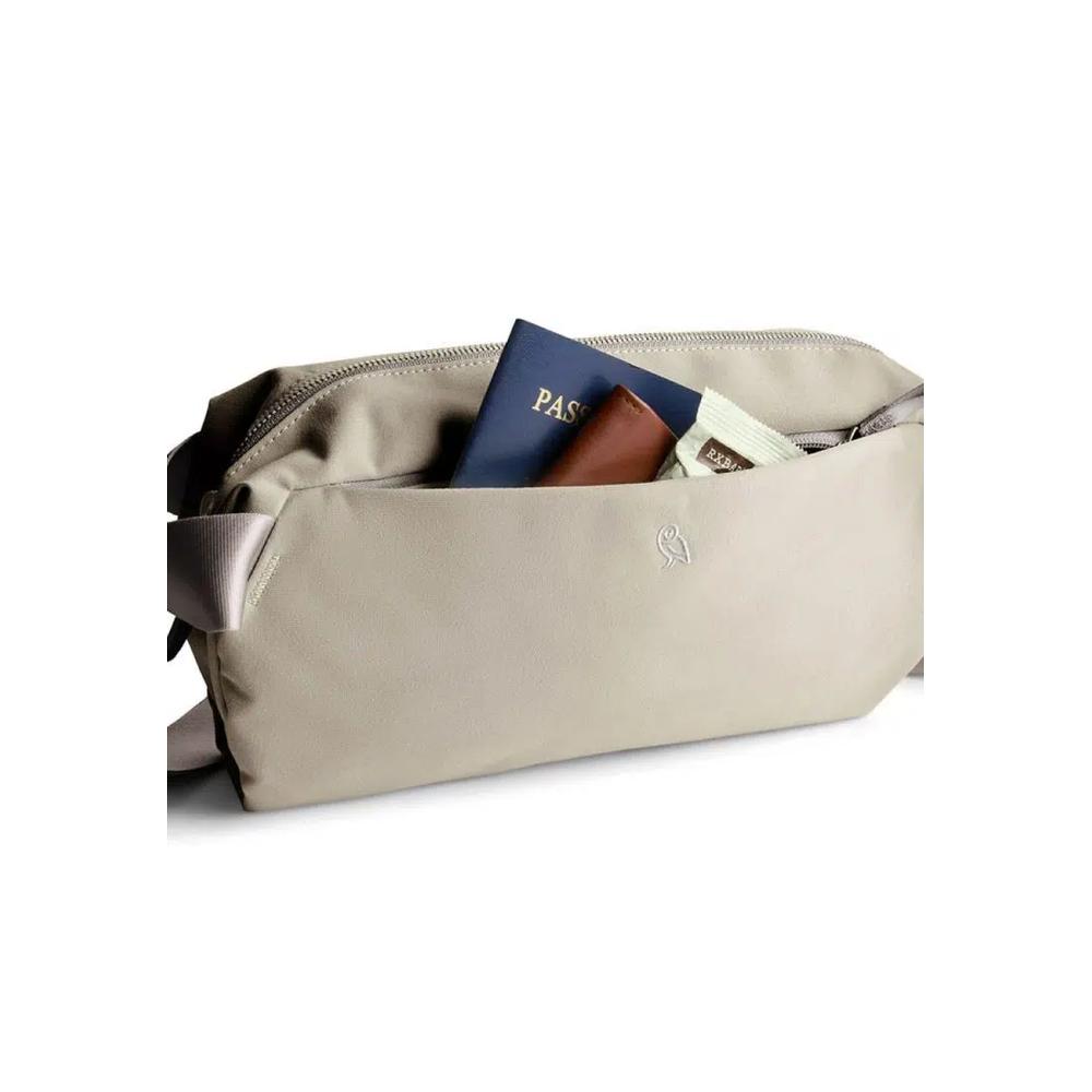 Bellroy Classic Сумка через плечо 7L - Стальной 5