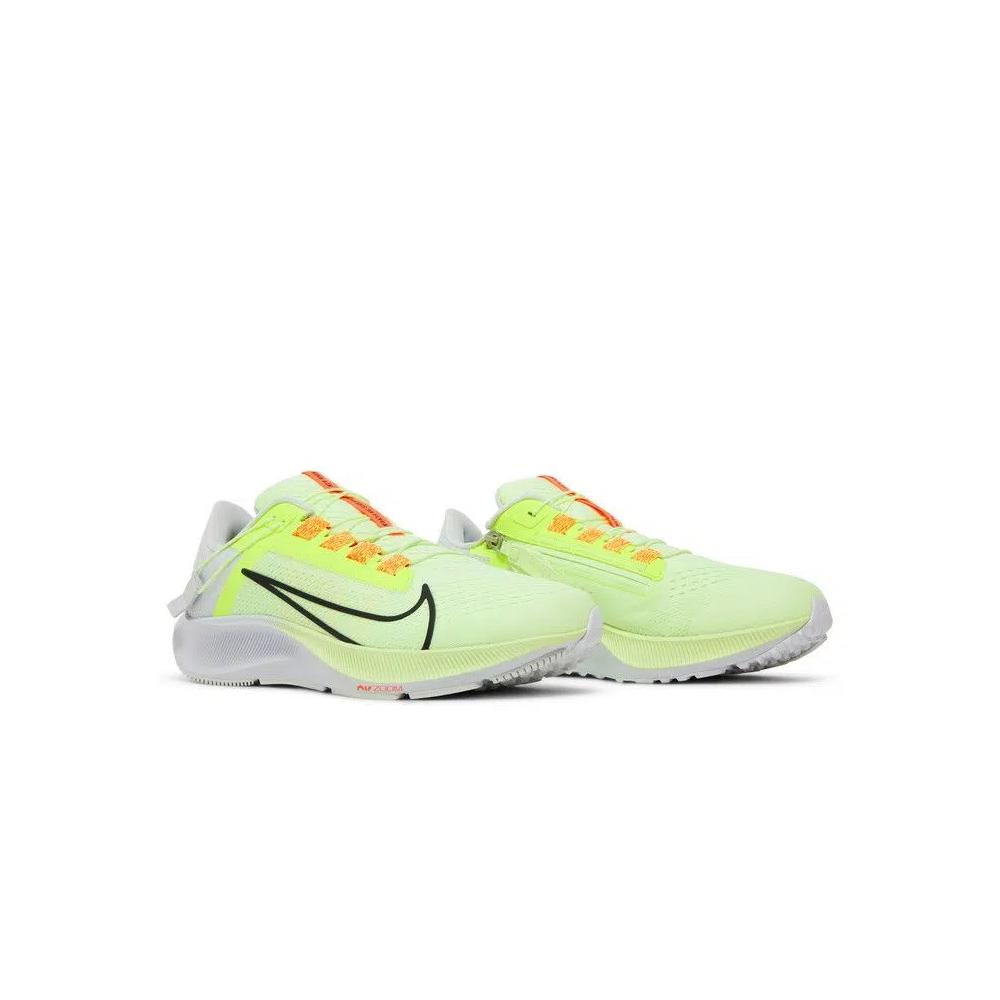 Кроссовки Nike Air Zoom Pegasus 38 FlyEase Extra Wide 'Barely Volt' 8