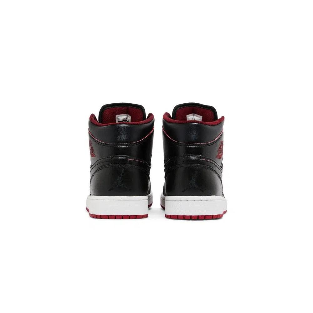 Баскетбольные кроссовки Air Jordan 1 Mid 'Black Red' 6