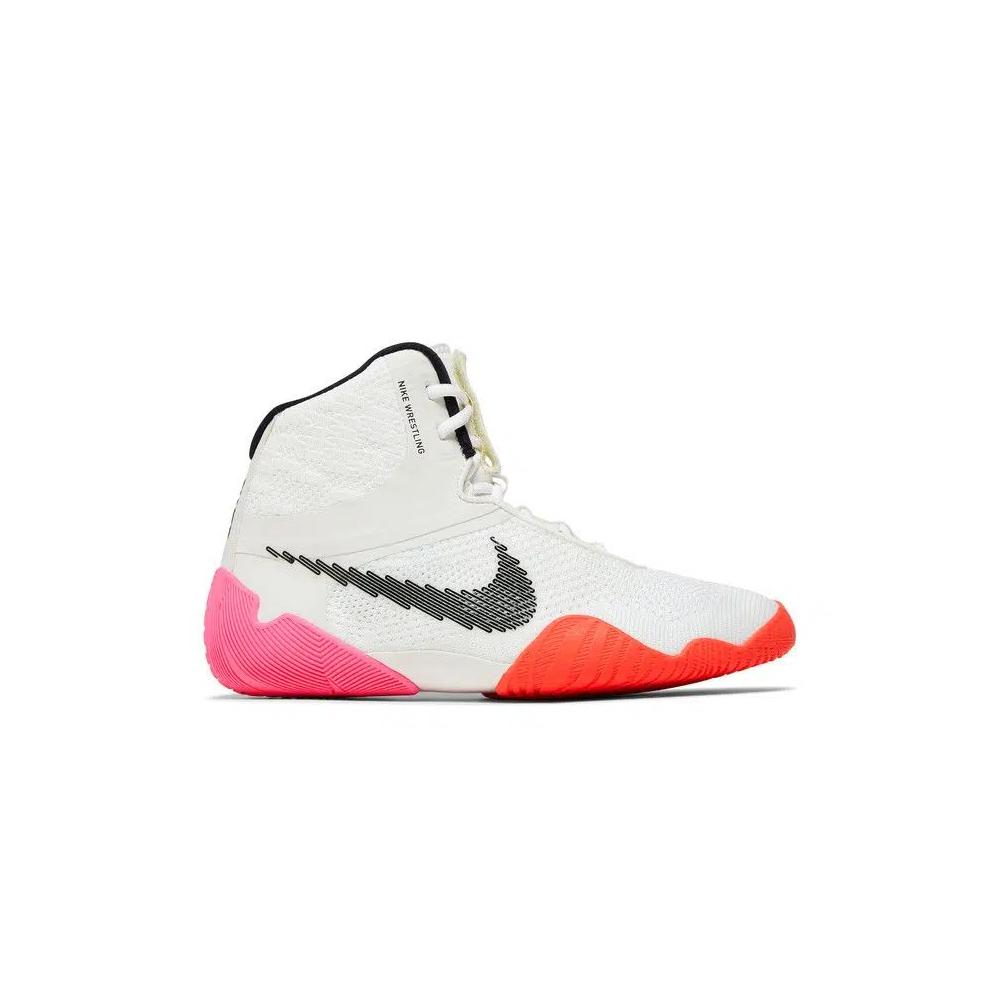Кроссовки Nike Tawa SE 'Rawdacious' 1