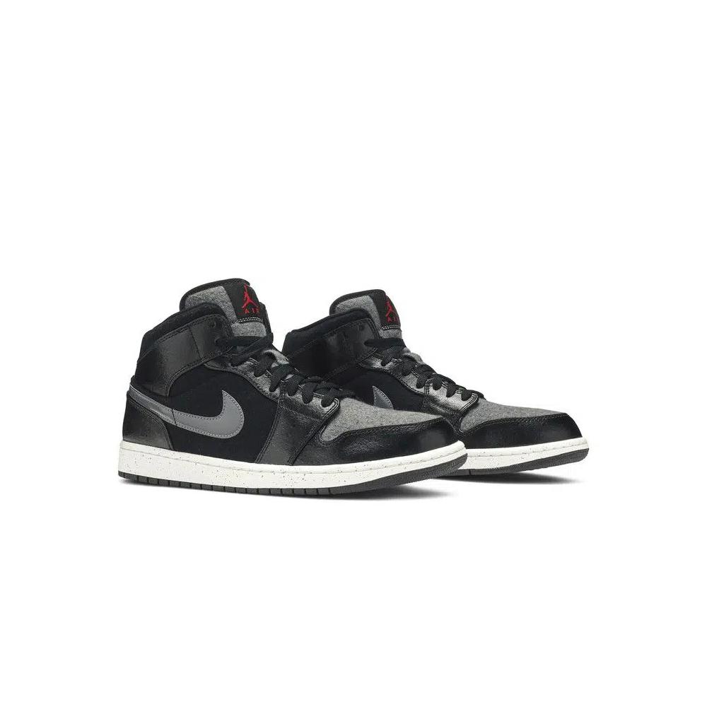 Кроссовки Air Jordan 1 Retro Mid SE 'Winterized' 8