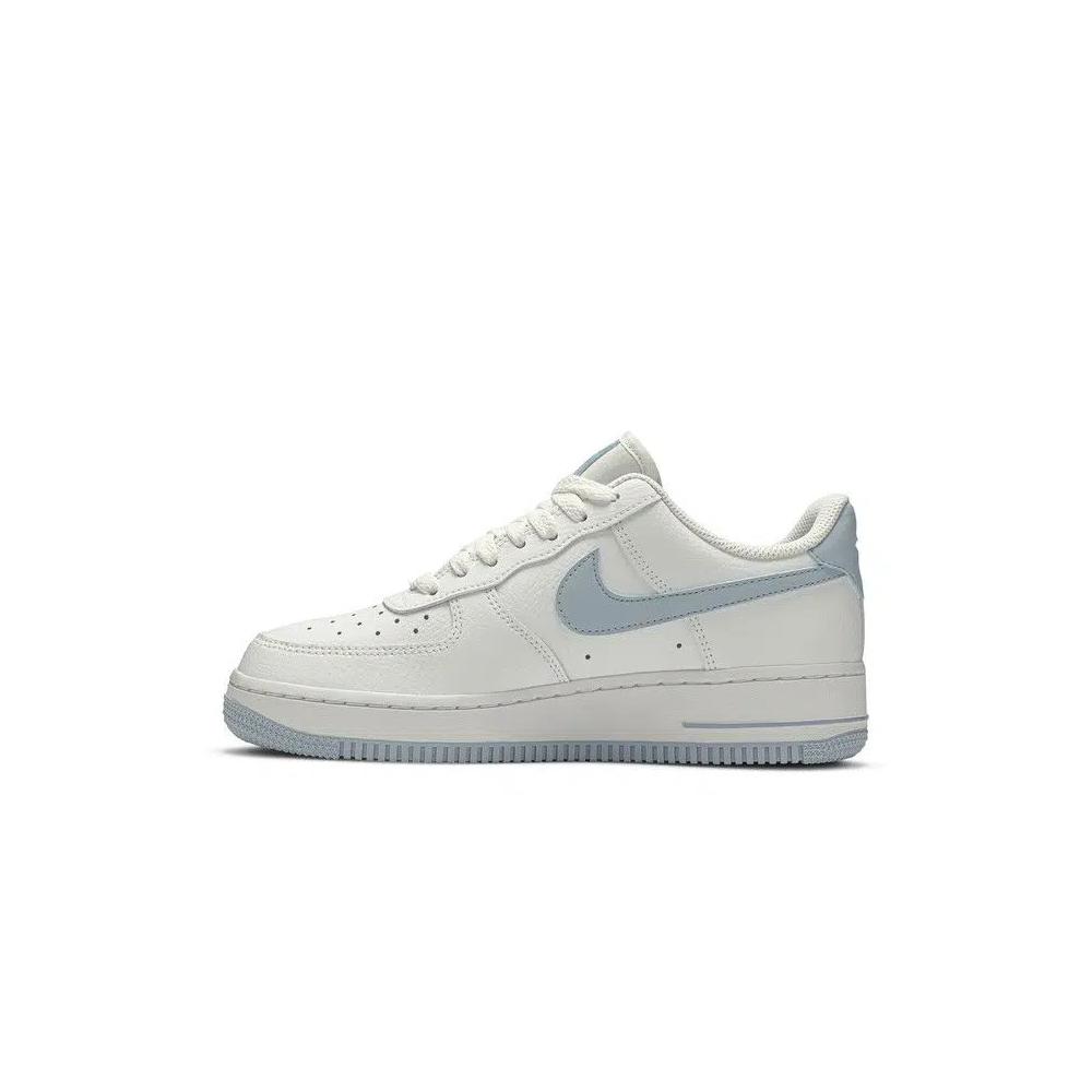 Кроссовки Nike Wmns Air Force 1 Low '07 Patent 'Light Armory Blue' 3
