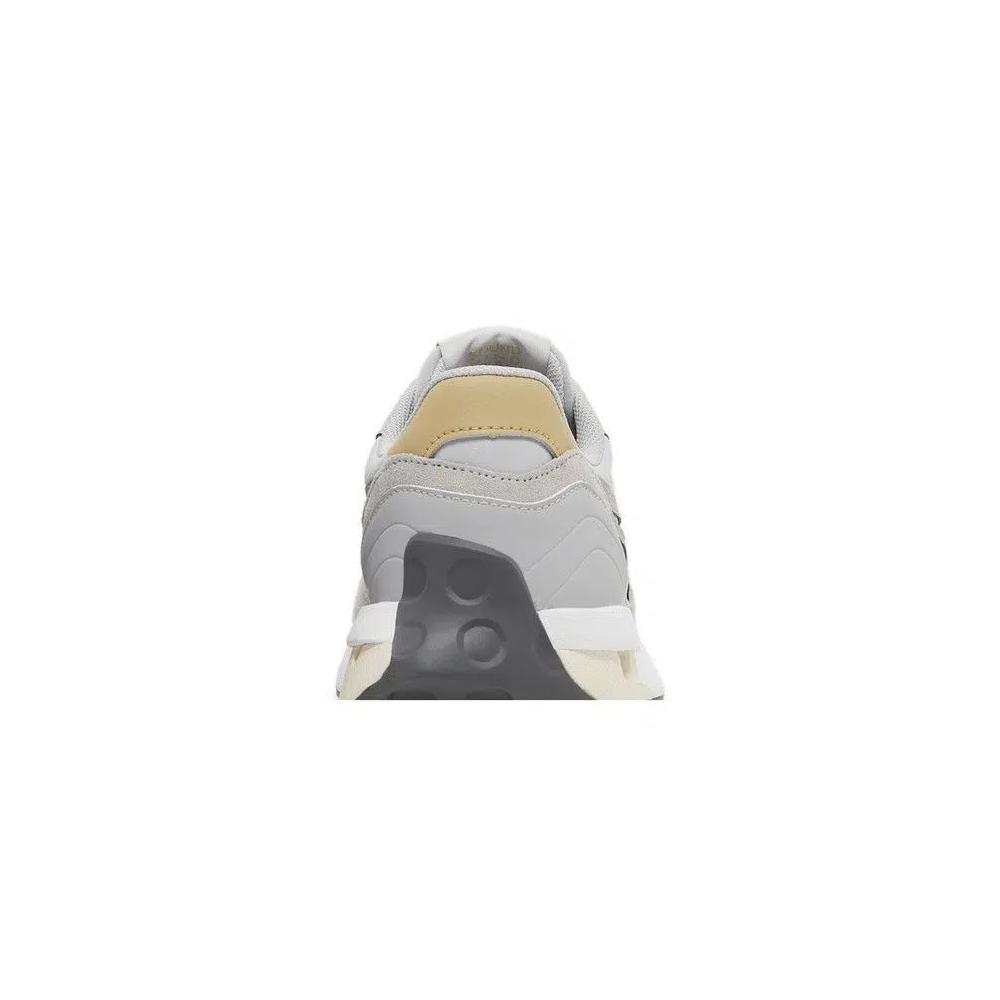 Беговые кроссовки ASICS Jogger X81 'Piedmont Grey' 7