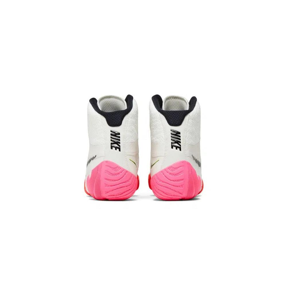 Кроссовки Nike Tawa SE 'Rawdacious' 6