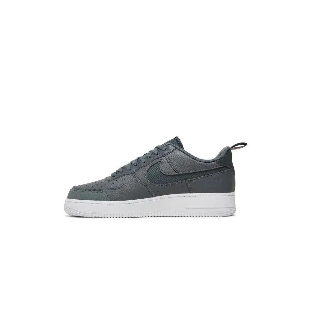Кроссовки Nike Air Force 1 LV8 'Smoke Grey' 3
