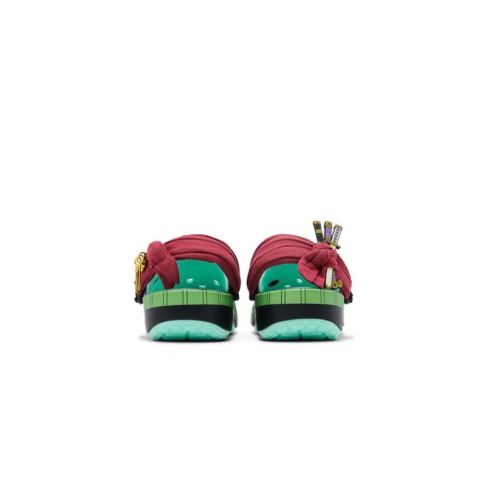 Обувь One Piece x Crocs Clog 'Ророноа Зоро' 6