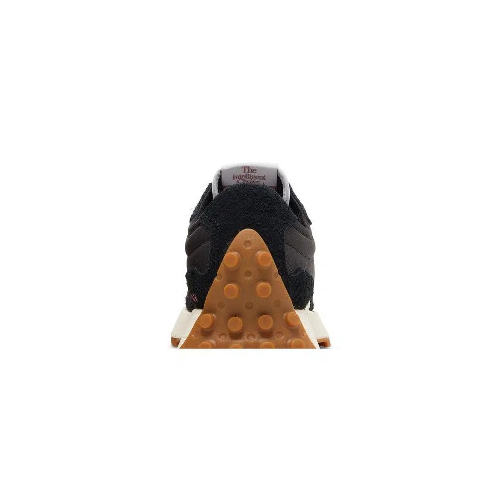 Кроссовки New Balance Wmns 327 'Black White Gum' 7