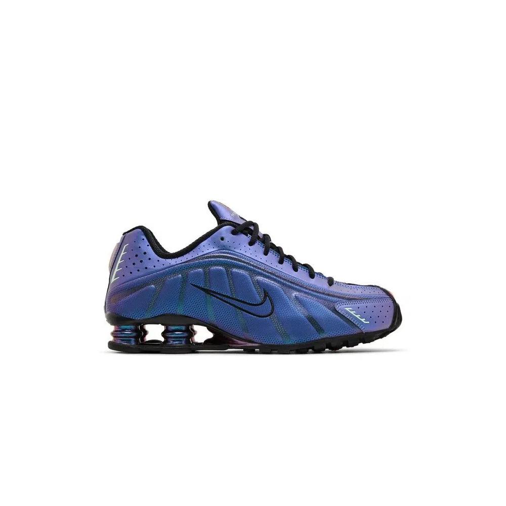 Кроссовки Nike Shox R4 'Iridescent' 1