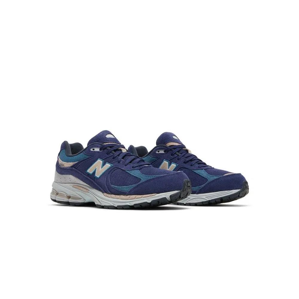 Кроссовки New Balance 2002R 'Night Tide' 8