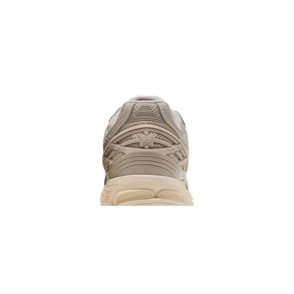 Кроссовки New Balance 1906R 'Polka Dot Pack - Moonrock' 7