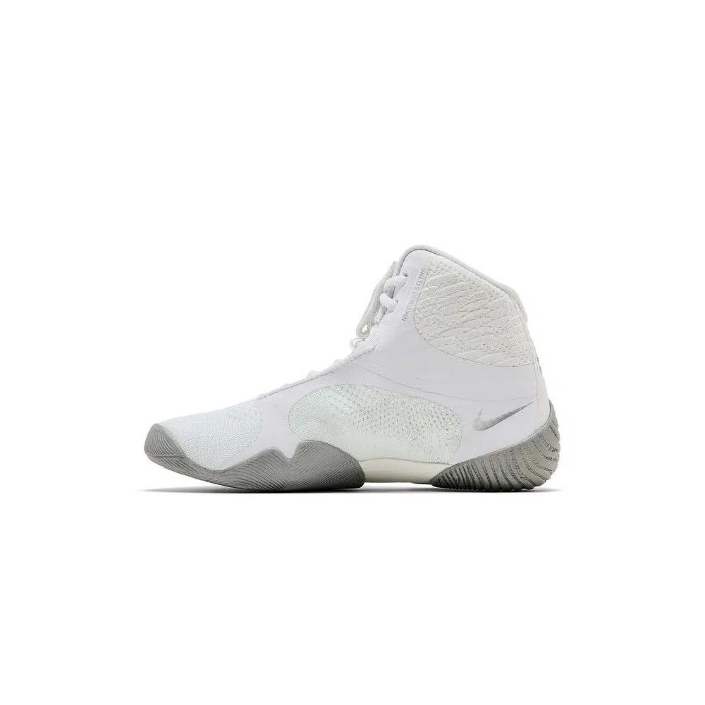 Кроссовки Nike Tawa 'White Metallic Silver' 3