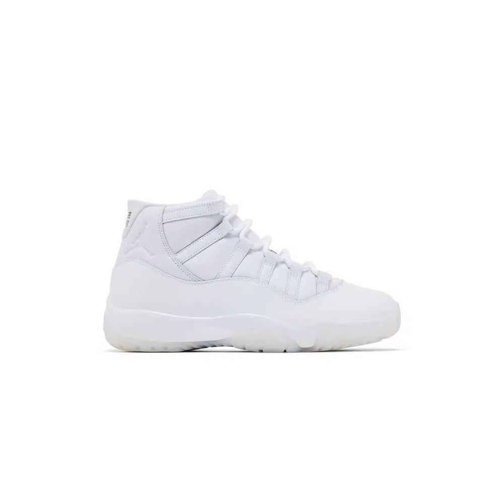 Обувь Comme des Garçons x Air Jordan 11 Retro 'White' 1